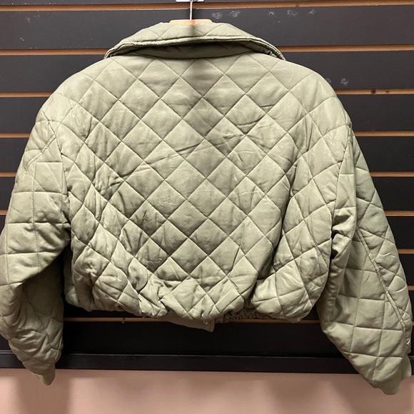 Blank NYC Green Puffer Jacket with Quilted Design - Picture 3 of 3
